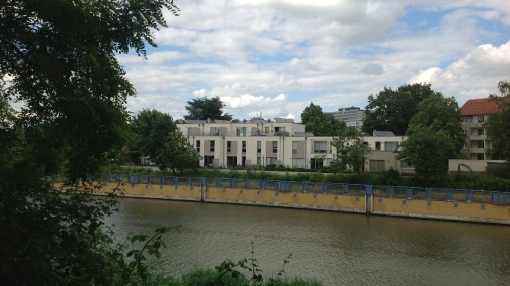 Blick vom gegenüberliegendem Ufer-Mittellandkanal